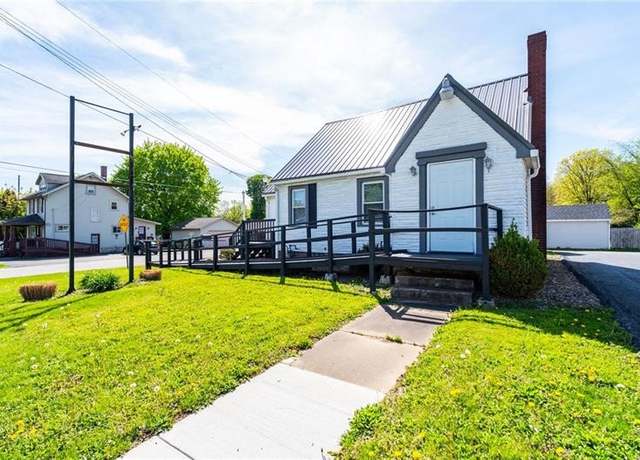 Property at 2201 Wilmington Rd, Neshannock Twp, PA 16105, 2 beds, 1 bath