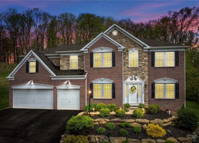 Property at 8062 Maureen Dr, Cranberry Twp, PA 16066, 5 beds, 5 baths