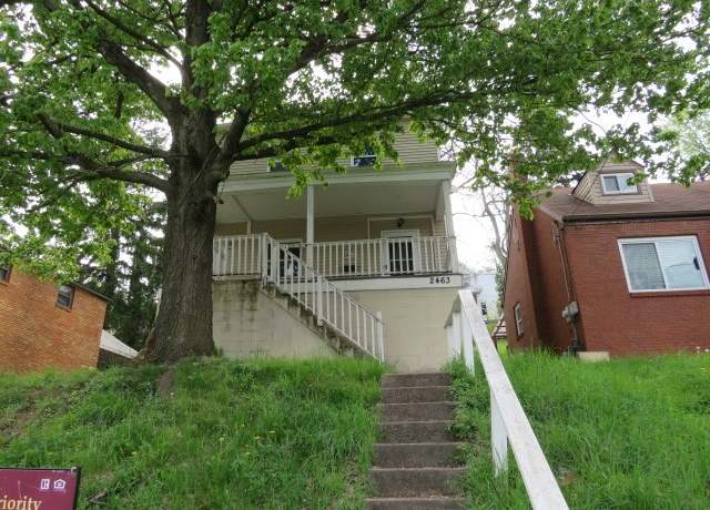 Property at 2463 Woodward Ave, Brookline, PA 15226, 4 beds, 1 bath
