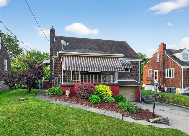 Property at 806 Overhill Dr, N Versailles, PA 15137, 3 beds, 2.5 baths