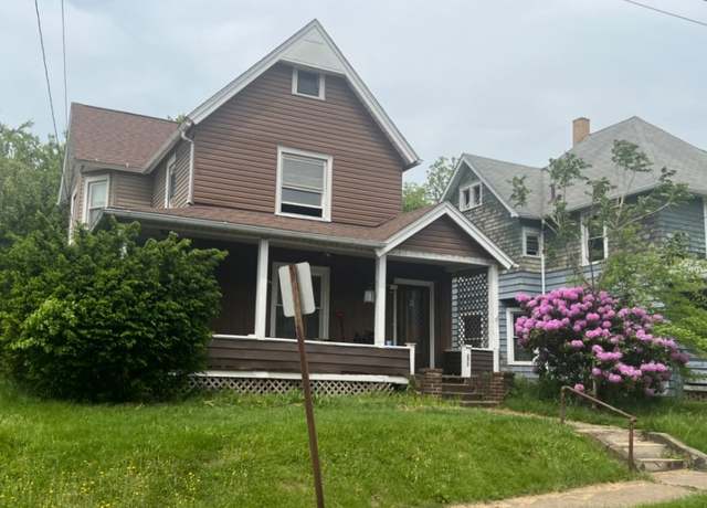 Property at 273 Orchard St, Sharon, PA 16146, 3 beds, 1 bath