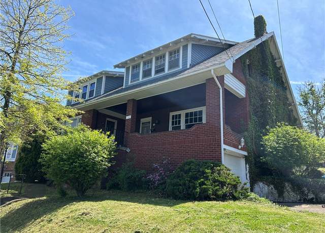 Property at 10 Frick Ave, Mt. Pleasant Boro, PA 15666, 4 beds, 2.5 baths