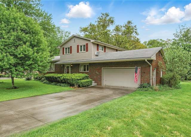 Property at 1807 Memorial, Farrell, PA 16121, 3 beds, 2 baths