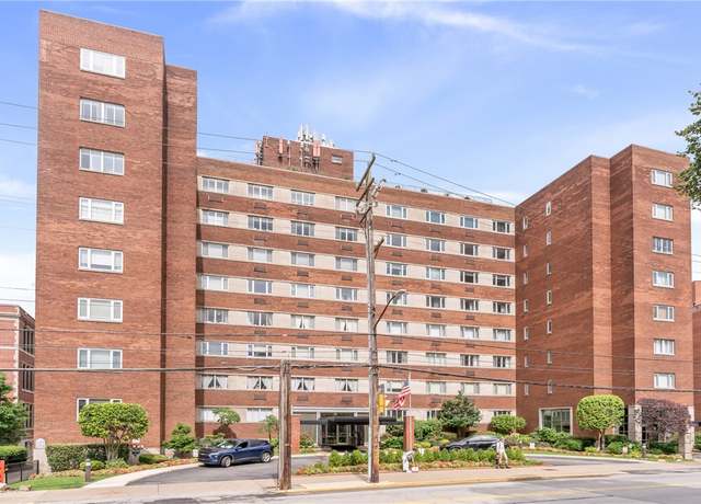 Property at 128 N Craig St #612, Oakland, PA 15213, 2 beds, 2 baths