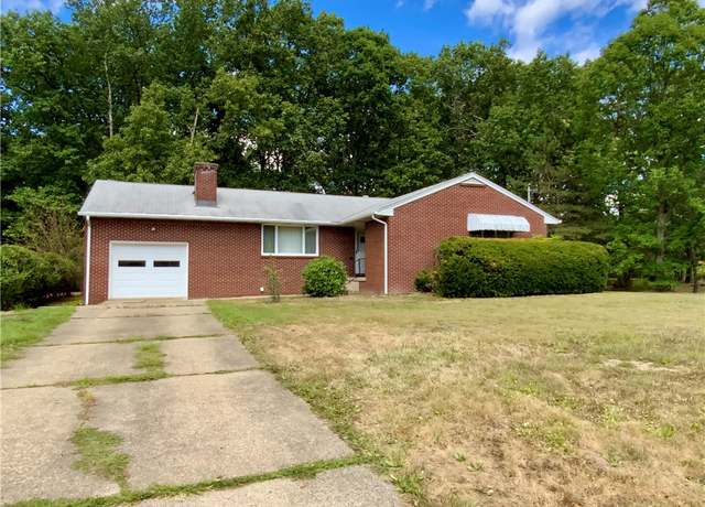 Property at 204 Hall Rd, Center Twp - Bea, PA 15001, 3 beds, 2 baths