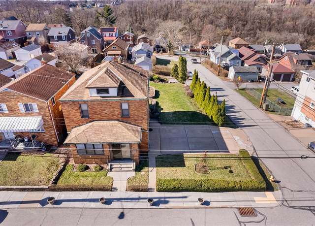 Property at 1002 Fordham Ave, Brookline, PA 15226, 3 beds, 1.5 baths