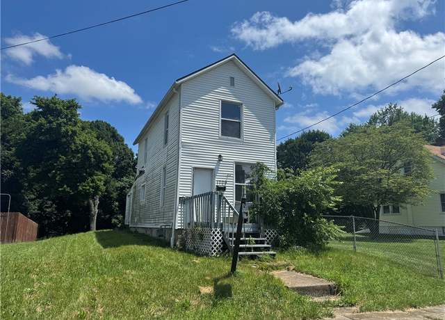 Property at 1709 Morris St, New Castle/8th, PA 16102, 3 beds, 1 bath
