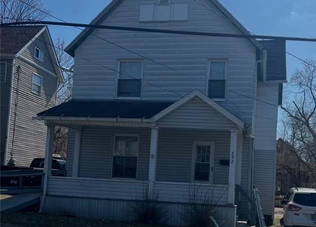 Property at 392 Meek St, Sharon, PA 16146, 3 beds, 1 bath