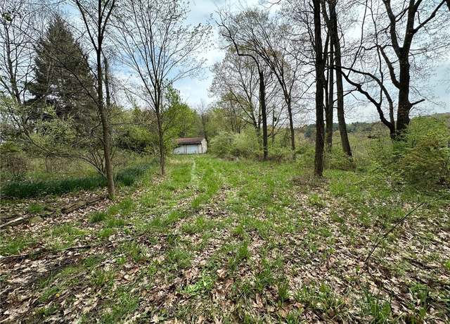Property at 14 Ridge Rd, Hanover Twp - Wsh, PA 15021