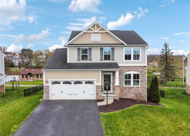 Property at 2014 Zoe Ln, Hempfield Twp - Wml, PA 15601, 4 beds, 3.5 baths