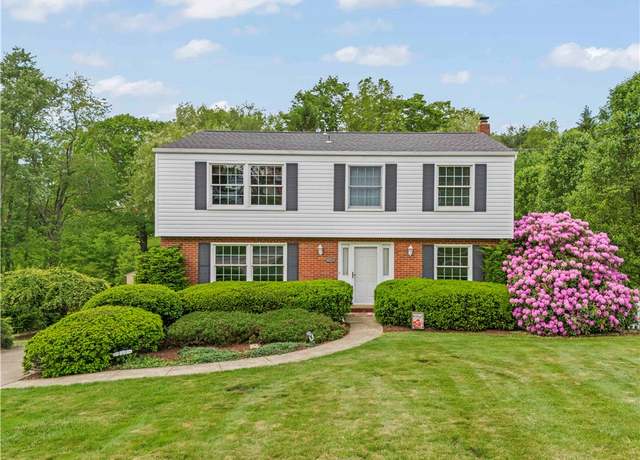 Property at 187 Friar Ln, Peters Twp, PA 15317, 4 beds, 2.5 baths