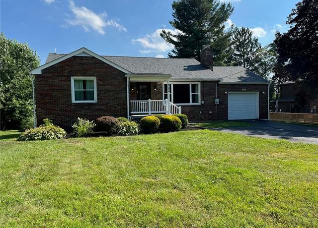 Property at 332 E Maitland Ln, Neshannock Twp, PA 16105, 3 beds, 3 baths