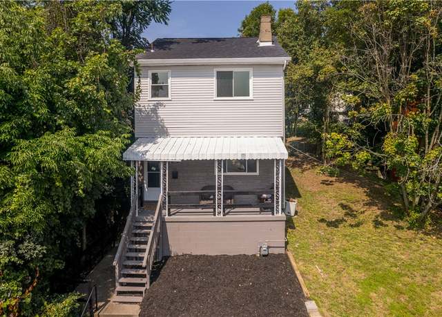 Property at 42 Norton St, Mt Washington, PA 15211, 3 beds, 1.5 baths