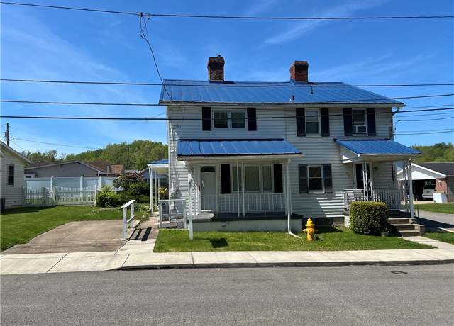 Property at 53 Sycamore St, Ellsworth Boro, PA 15331, 2 beds, 1 bath