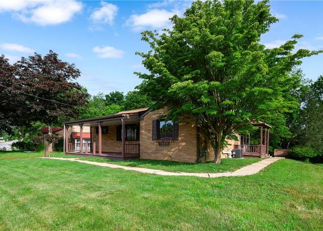 Property at 117 Bon Aire Dr, Twp Of But Ne, PA 16001, 3 beds, 2 baths