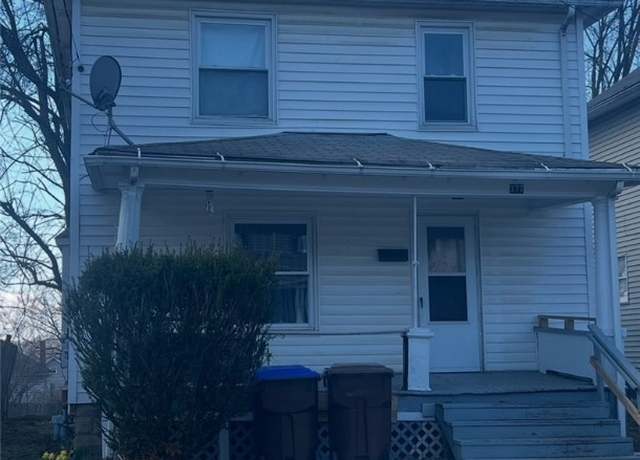 Property at 377 Jefferson Ave, Sharon, PA 16146, 3 beds, 1 bath