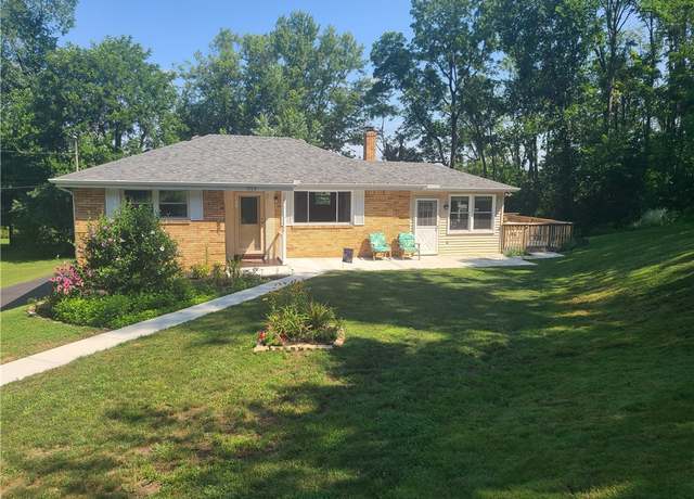 Property at 313 Roosevelt Ave, Mcdonald - Wsh, PA 15057, 3 beds, 1.5 baths