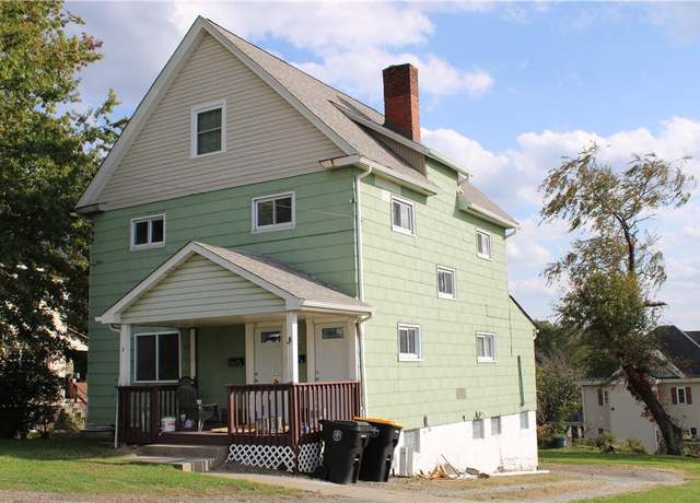 Property at 2895 Cedar, Bethel Park, PA 15102, 4 beds, 2 baths