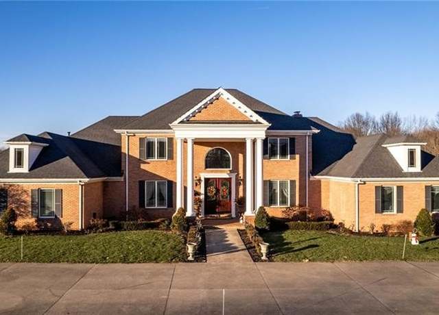 Property at 4605 Whippoorwill Dr, Hermitage, PA 16148, 4 beds, 4.5 baths