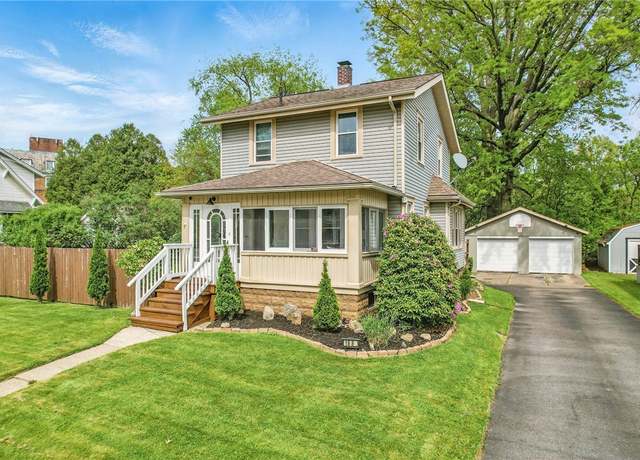 Property at 188 Taylor Ave, Sharon, PA 16146, 3 beds, 1 bath