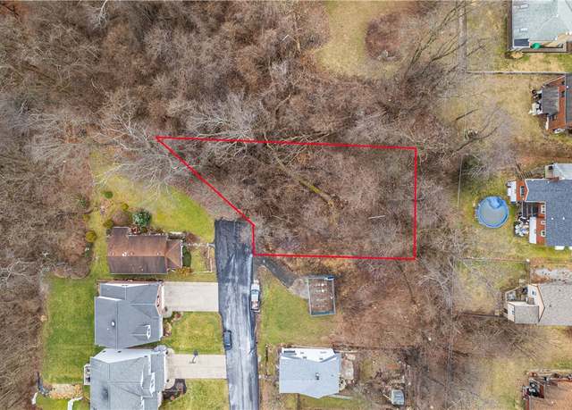 Property at 0 Elmdale Rd, Green Tree, PA 15205