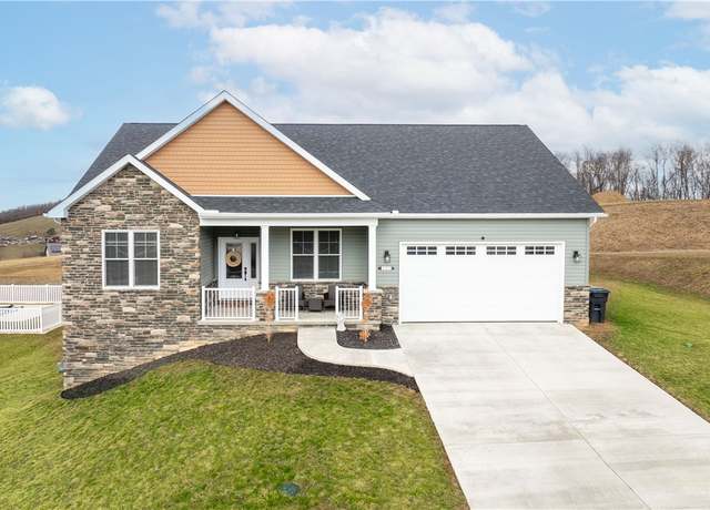 Property at 207 Ruby Dr, Menallen Twp, PA 15401, 4 beds, 2 baths