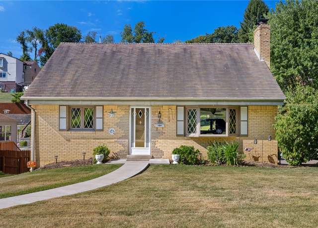 Property at 4928 Young Dr, Baldwin Boro, PA 15227, 3 beds, 2 baths