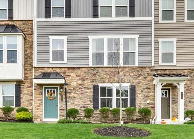 Property at 620 Amarth Ln, Cranberry Twp, PA 16066, 4 beds, 2.5 baths
