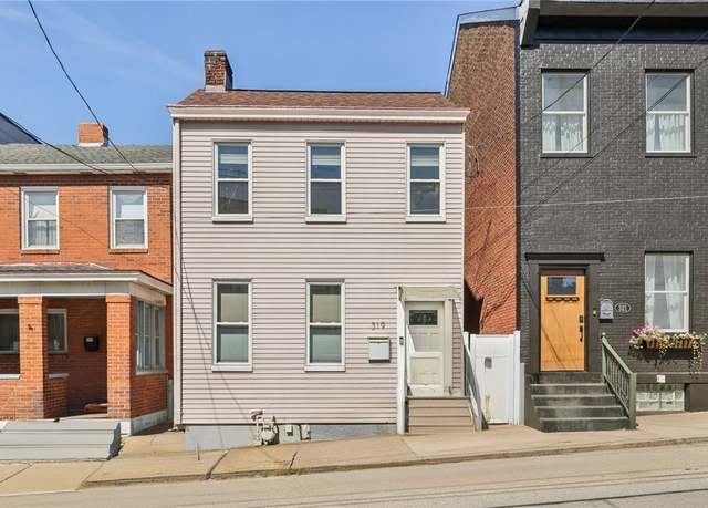 Property at 319 44th St, Lawrenceville, PA 15201, 2 beds, 1.5 baths