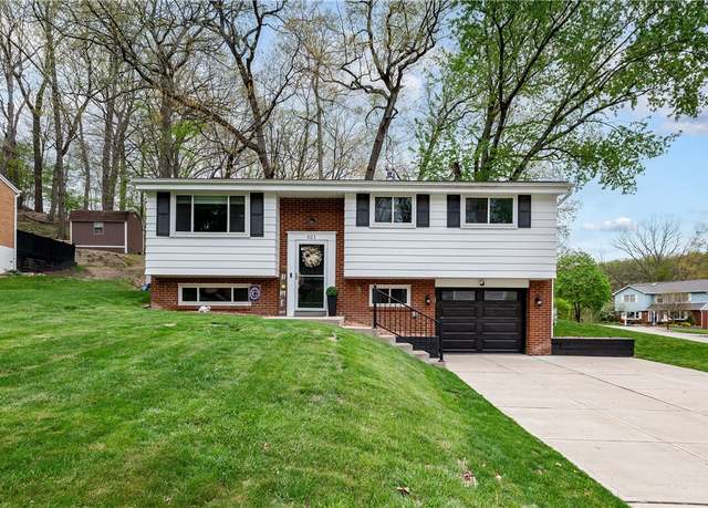 Property at 621 Moonstone Dr, Shaler, PA 15101, 3 beds, 2.5 baths