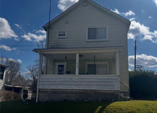 Property at 419 Madison St, Sharon, PA 16146, 3 beds, 1 bath