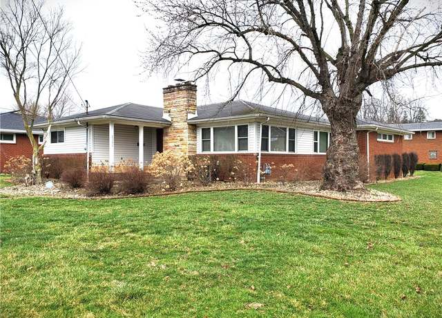 Property at 1301 Sampson St, Conway, PA 15027, 3 beds, 2.5 baths