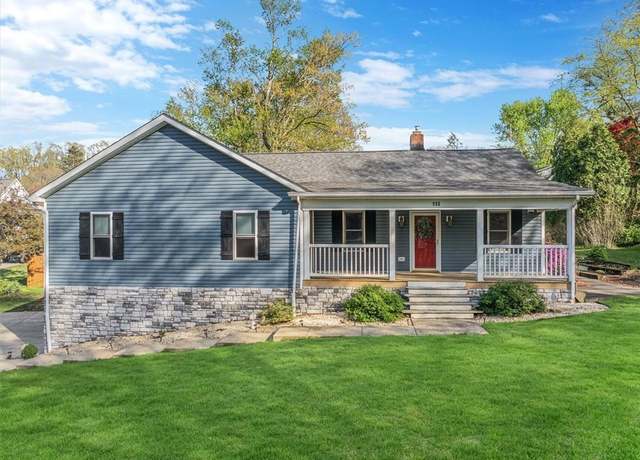 Property at 113 Saunders Station Rd, Trafford, PA 15085, 3 beds, 3 baths