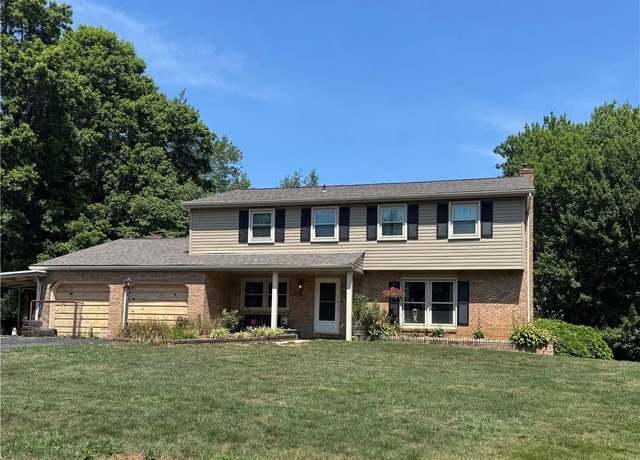 Property at 211 Woodview Dr, Brighton Twp, PA 15009, 4 beds, 3.5 baths