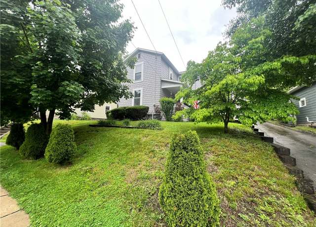 Property at 27 Alan Ave, Greenville Boro - Mer, PA 16125, 2 beds, 1 bath