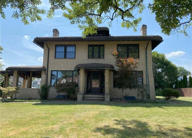 Property at 2003 Highland Ave, New Castle/2nd, PA 16105, 3 beds, 2 baths