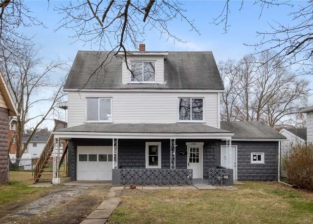 Property at 2908 Woodrow St, Liberty Boro, PA 15133, 3 beds, 2 baths