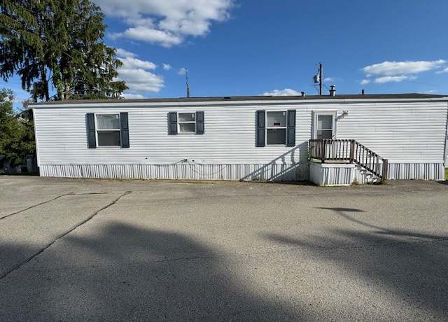 Property at 460 Fawn Dr, Canton Twp, PA 15301, 2 beds, 2 baths