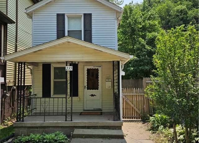 Property at 235 Glass Run Rd, Lincoln Place, PA 15207, 2 beds, 1.5 baths
