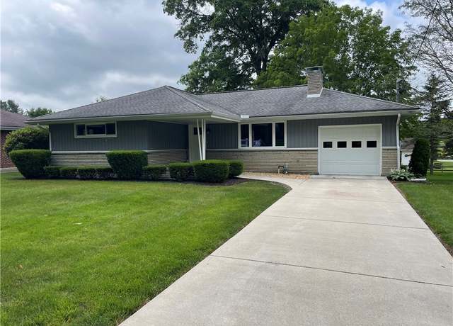 Property at 855 W Sanner St, Somerset Boro, PA 15501, 3 beds, 2 baths