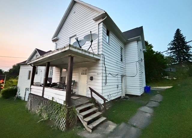 Property at 907 E Washington St, New Castle/4th, PA 16101, 3 beds, 1 bath
