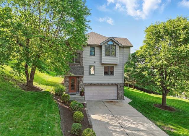 Property at 235 Valley Circle Dr, Speers Boro, PA 15022, 3 beds, 2.5 baths