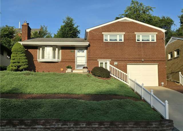 Property at 211 Hester Ave, Stowe Twp, PA 15136, 3 beds, 2 baths