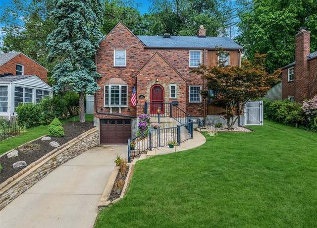 Property at 479 Haverhill Rd, Mt. Lebanon, PA 15228, 3 beds, 2.5 baths