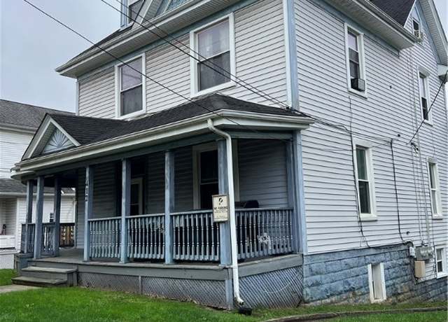 Property at 412 E Maiden St, City Of Washington, PA 15301, 7 beds, 4 baths