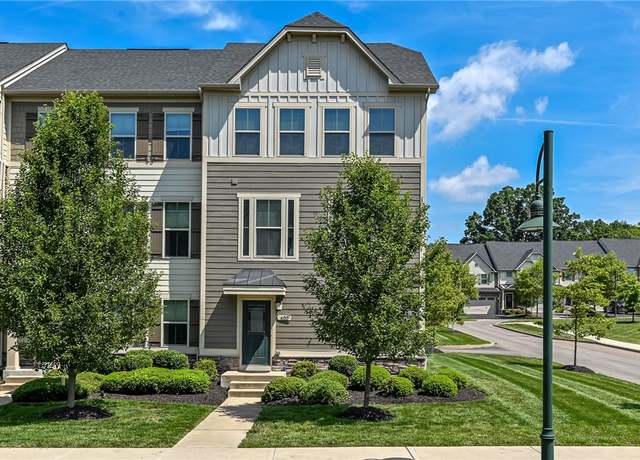 Property at 400 Fairmont Dr, Marshall, PA 15090, 3 beds, 2.5 baths