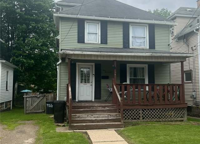 Property at 426 Alderman Ave, Sharon, PA 16146, 3 beds, 1 bath