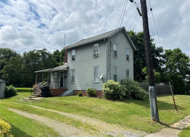 Property at 43 N 10th St, Sharpsville, PA 16150, 2 beds, 1 bath