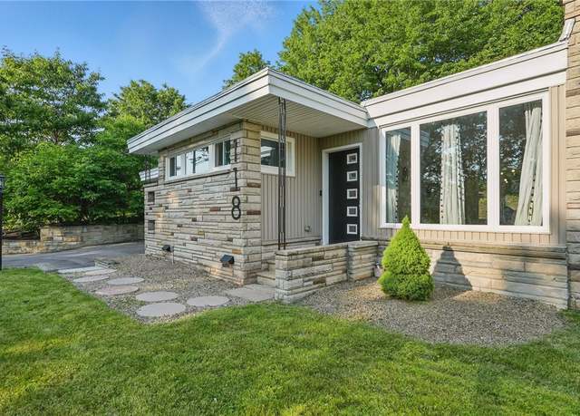 Property at 118 Eakin Ave, Ross Twp, PA 15214, 4 beds, 2 baths