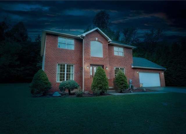 Property at 520 Royalty Dr, Uniontown, PA 15401, 4 beds, 3 baths